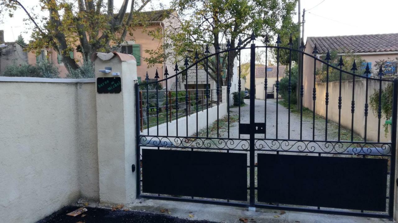 Bed and Breakfast Berne &Michel Aviñón Exterior foto